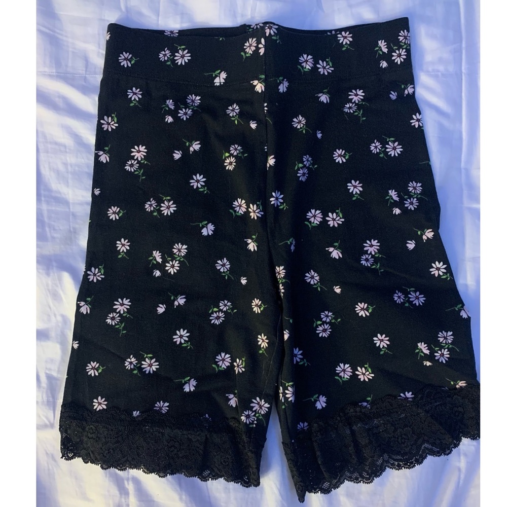 Forever 21 floral biker shorts